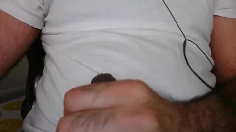 dream_man_ online show from 11/27/25, 05:53