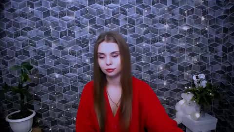 Mari online show from 11/25/25, 06:35