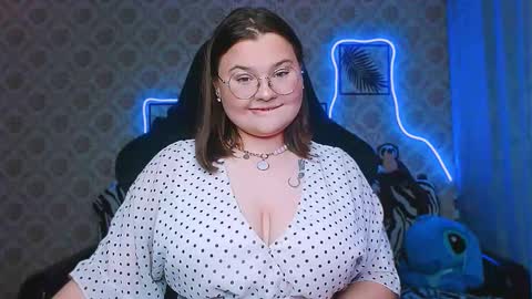 dreamforyoue2 online show from 09/22/25, 06:10