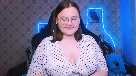 dreamforyoue2 online show from 10/04/25, 08:45