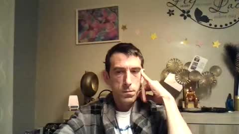 Snapshot of dreamguy38 chatting on 01/04/25, 06:41 dreamguy38 online show from 01/04/25, 06:41