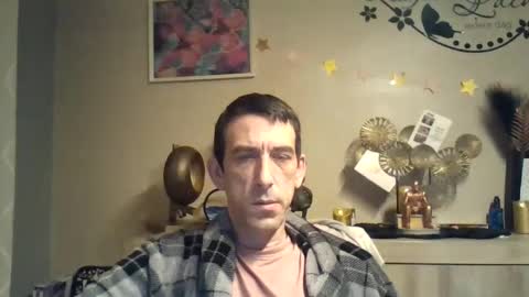 Snapshot of dreamguy38 chatting on 01/12/25, 05:03 dreamguy38 online show from 01/12/25, 05:03