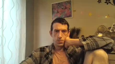 Snapshot of dreamguy38 chatting on 01/12/25, 08:46 dreamguy38 online show from 01/12/25, 08:46