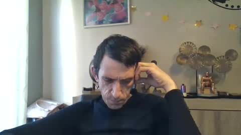 Snapshot of dreamguy38 chatting on 02/18/25, 03:10 dreamguy38 online show from 02/18/25, 03:10