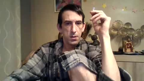 Snapshot of dreamguy38 chatting on 02/24/25, 05:22 dreamguy38 online show from 02/24/25, 05:22