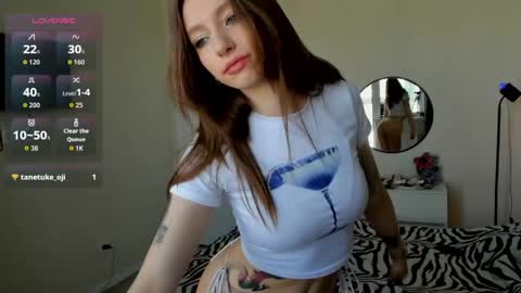  Hello im Eva  online show from 04/22/26, 01:23