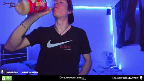 Your lord. - ONLINE  1500 Pm to 2100 Pm - New York Hour online show from 02/10/25, 11:13