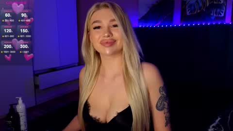 Mila online show from 03/08/26, 05:00