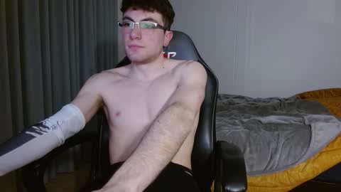 Snapshot of dreammicok chatting on 03/16/26, 12:06 DreamBoy online show from 03/16/26, 12:06