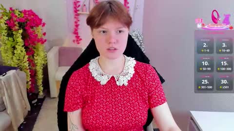 Luna online show from 09/25/25, 08:45