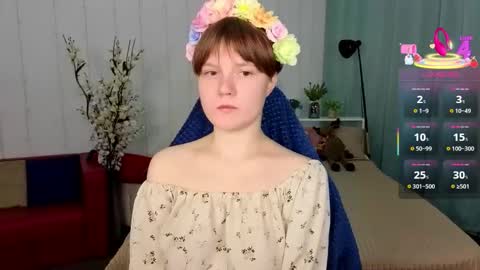 Luna online show from 09/30/25, 08:25