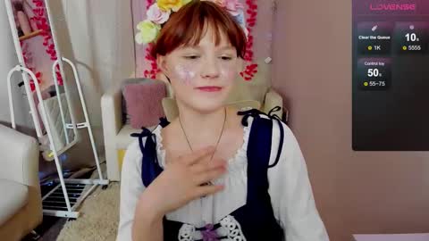 Luna online show from 11/27/25, 08:44