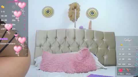 Sophia online show from 01/31/25, 12:28