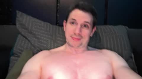 Snapshot of dreamwallker chatting on 12/25/24, 02:46 Ioannes Paulus the 2nd online show from 12/25/24, 02:46