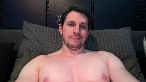 Snapshot of dreamwallker chatting on 01/11/25, 11:56 Ioannes Paulus the 2nd online show from 01/11/25, 11:56