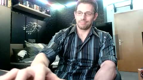 Snapshot of dreamwallker chatting on 09/13/25, 06:08 Ioannes Paulus the 2nd online show from 09/13/25, 06:08