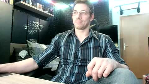 Snapshot of dreamwallker chatting on 10/13/25, 06:41 Ioannes Paulus the 2nd online show from 10/13/25, 06:41