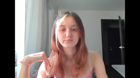 dreamy_pollyyy online show from 02/15/26, 07:49