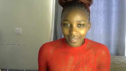 dreamy_queen online show from 04/18/26, 10:19