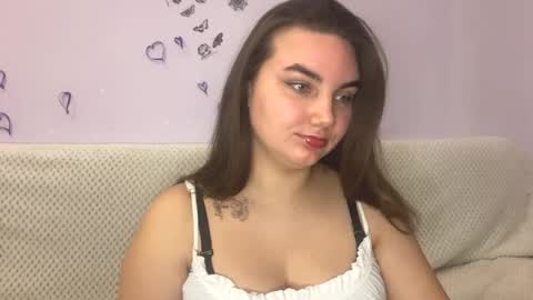 Mila online show from 03/11/25, 07:47