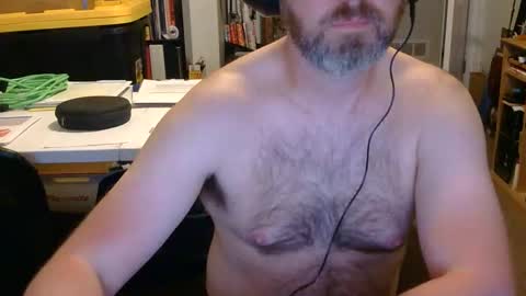luvslutz online show from 05/26/26, 02:40