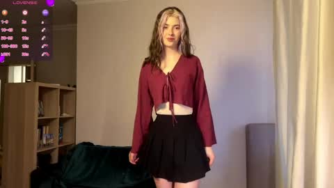 Snapshot of dremazwahlen chatting on 04/27/26, 03:54 Dia online show from 04/27/26, 03:54