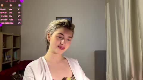 Snapshot of dremazwahlen chatting on 06/11/26, 05:22 Dia online show from 06/11/26, 05:22