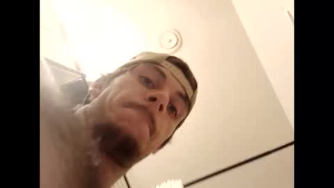 Snapshot of drewthejew616 chatting on 10/08/25, 11:30 drewthejew616 online show from 10/08/25, 11:30