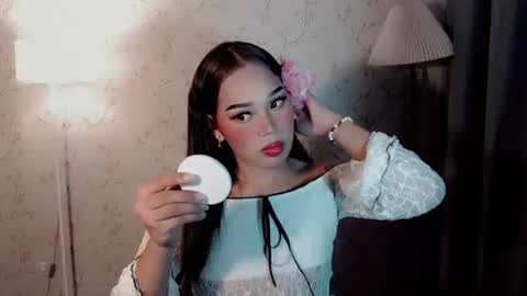 Dreyana online show from 10/23/25, 02:33