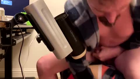 Snapshot of drip4dayz chatting on 01/15/25, 03:07 Daddy online show from 01/15/25, 03:07