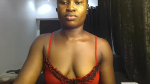 dripping_luna online show from 01/29/25, 12:01