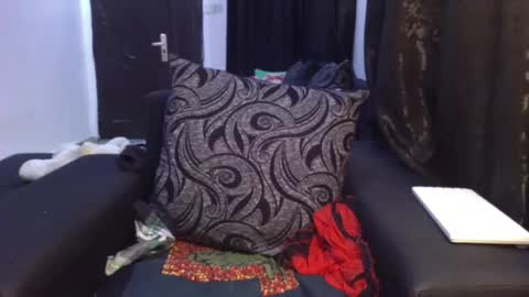 dripping_luna online show from 02/01/25, 05:28