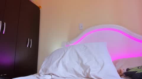 drippyorlove online show from 01/30/25, 05:28