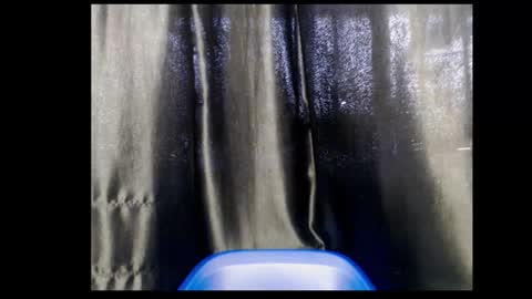 linda online show from 11/09/25, 01:20