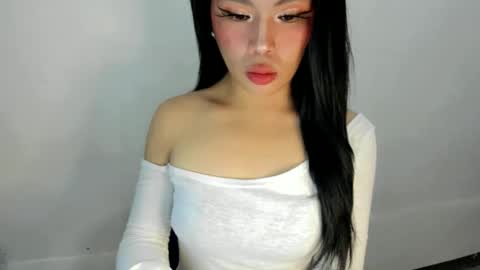 miss. Erika online show from 10/24/25, 01:07