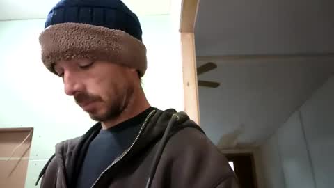 Inexperienced catfish online show from 12/05/24, 06:22