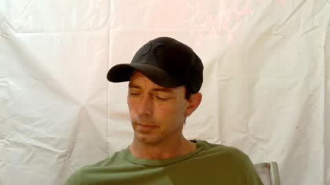 Snapshot of dritylilboy chatting on 04/30/26, 11:49 Inexperienced catfish online show from 04/30/26, 11:49