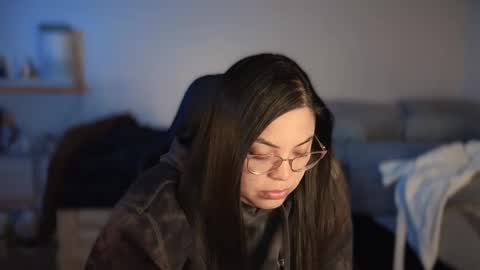 Drizzypeach602 online show from 12/11/24, 08:58