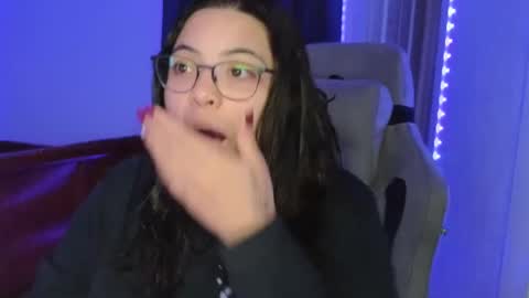 Drizzypeach602 online show from 10/13/25, 04:23