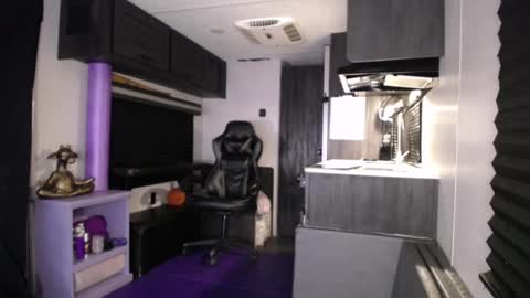 DirtyDrizzy online show from 11/15/25, 11:18