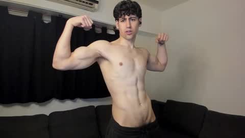 Snapshot of drmozo chatting on 10/06/25, 02:31 Alexander online show from 10/06/25, 02:31