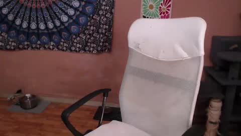 River online show from 11/09/25, 11:36