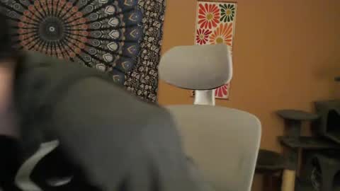 River online show from 04/01/26, 11:02