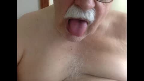 drnick069 online show from 12/02/25, 03:40