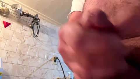 droppingloads82 online show from 12/23/24, 07:17