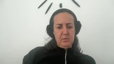 Dr. Resa online show from 10/26/25, 10:21