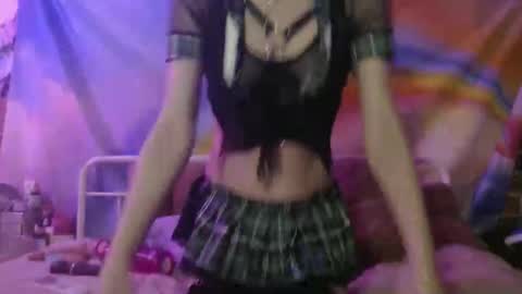 Snapshot of drrtychai chatting on 10/01/25, 04:07 Casey  online show from 10/01/25, 04:07