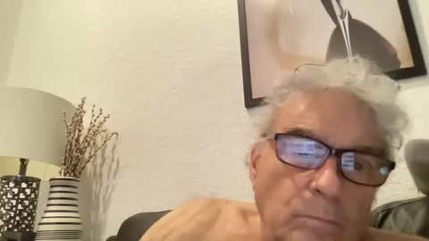 Snapshot of drtony4u222 chatting on 01/08/25, 10:48 DrTony4u222100 online show from 01/08/25, 10:48