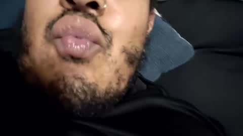 Snapshot of dsoloyo chatting on 10/18/25, 07:09 dsoloyo online show from 10/18/25, 07:09