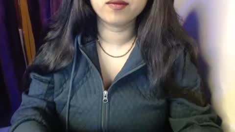 Dua online show from 02/23/26, 04:43